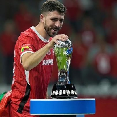 Martínez admite vaga no ataque para o Mundial; Paulinho entre 3 opções