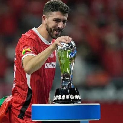 Martínez admite vaga no ataque para o Mundial: Paulinho é uma das três opções