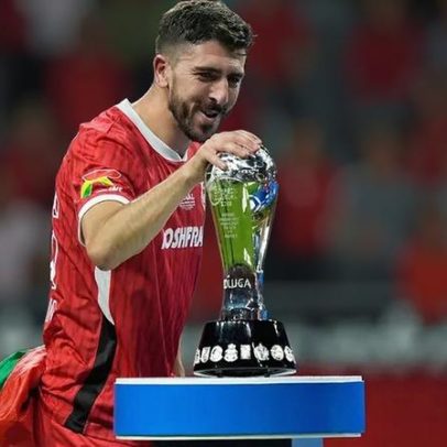 Martínez admite vaga no ataque para o Mundial; Paulinho entre 3 opções