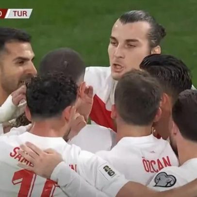 Deniz Gül faz golo na estreia pela seleção turca