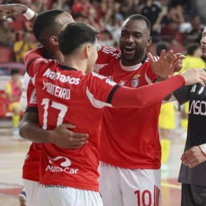 Benfica vence Leões de Porto Salvo, líder mantém posição