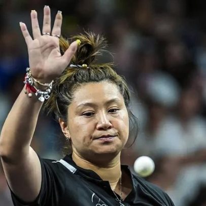 Jieni Shao avança à segunda ronda em Omã no ténis de mesa