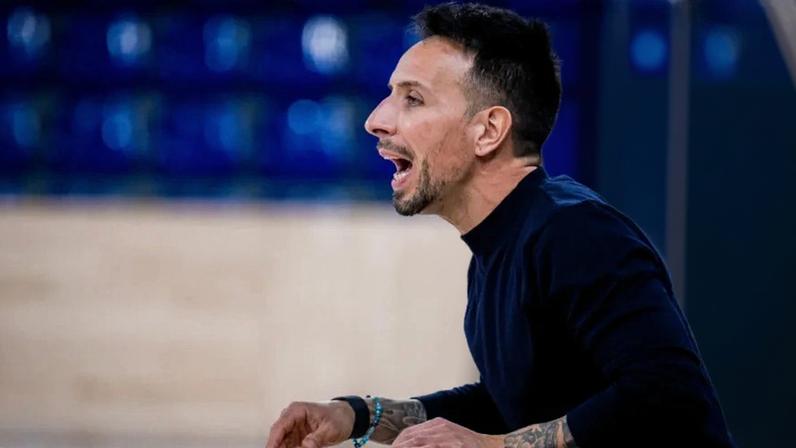 João Pinto critica arbitragem no jogo Barcelona-Trissino
