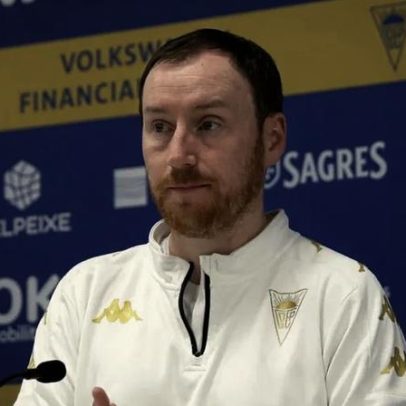 Ian Cathro vê equipa a crescer, mas quer mais