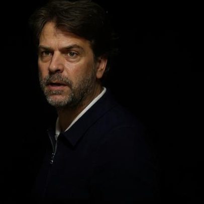 Edo Bosch celebra gesto solidário com abraço do presidente