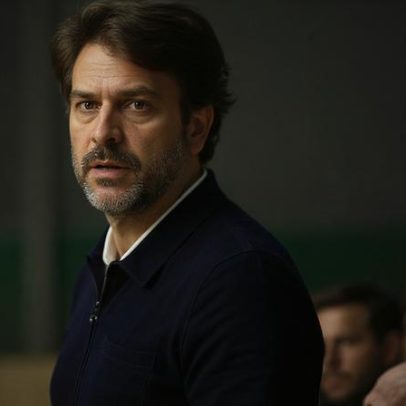 Edo Bosch emocionado com solidariedade; presidente desceu ao túnel para abraçar