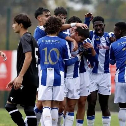 Porto vence V. Guimarães 4-1 em crónica que destaca domínio do dragão