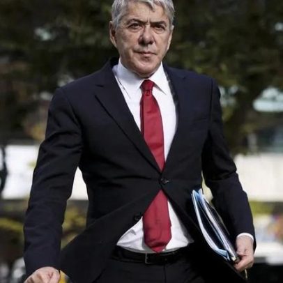 José Sócrates usa metade da pensão anual em duas viagens à EAU