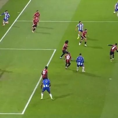 FC Porto adianta-se aos 18 segundos com golo inicial