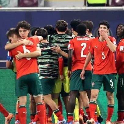 Cristiano Ronaldo lidera onda de mensagens de apoio à seleção sub-17