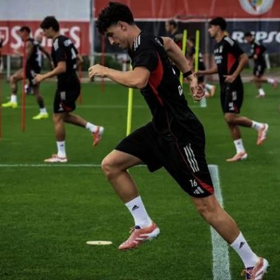 Manu Silva realiza sonho e promete retribuir aos adeptos e colegas