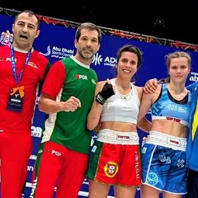 Sofia Oliveira conquista título mundial de kickboxing em Abu Dhabi