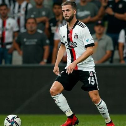 Miralem Pjanic pendura as chuteiras aos 35 anos