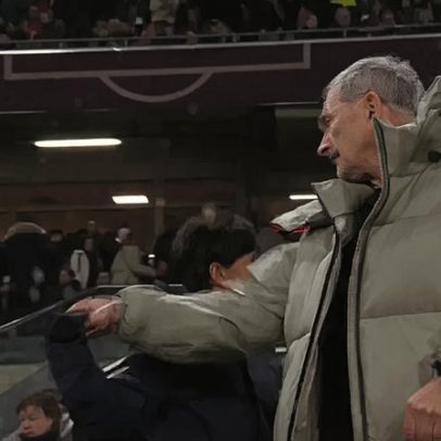 Desentendimento no final Alemanha-Espanha: cumprimentos tensos entre treinadores