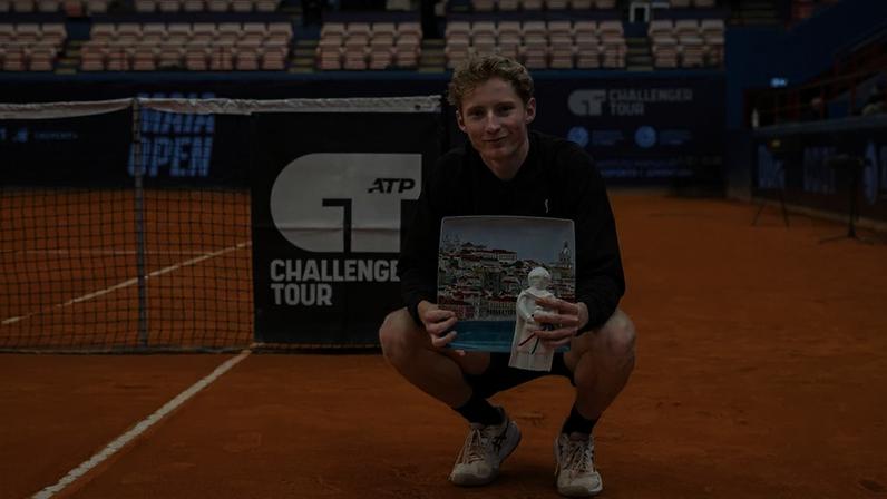 Elmer Moller campeão no Maia Open