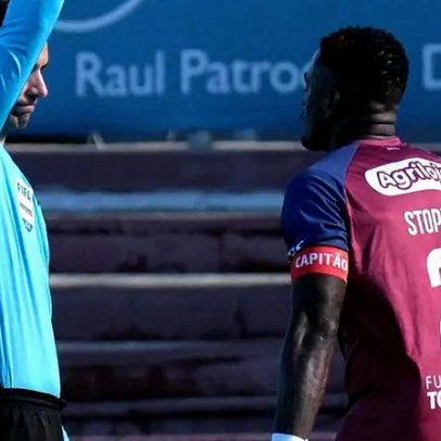 Torreense critica António Nobre e ironiza Cláudia sobre a arbitragem