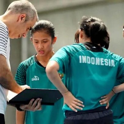 Luís Estrela renova com a seleção feminina de futsal da Indonésia