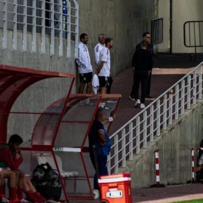 Mourinho enfrenta desafio imediato com jovens da formação