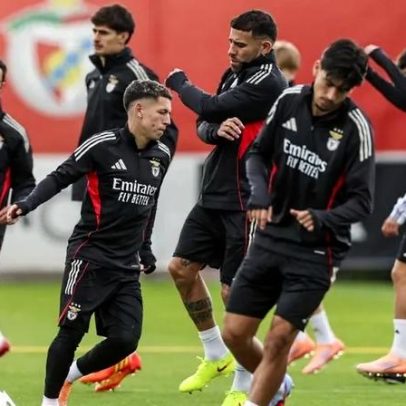 Onze provável do Benfica para o jogo com o Ajax