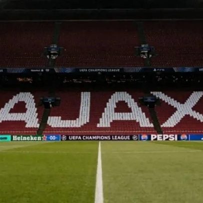 Benfica apresenta o onze para o duelo com o Ajax