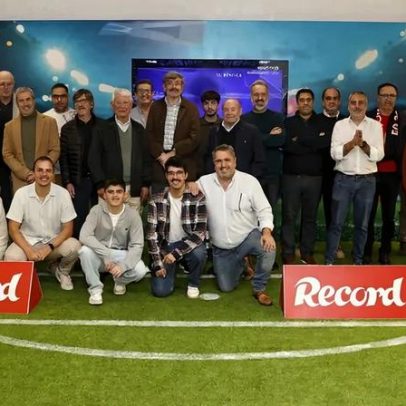 Ajax-Benfica também no Estádio Record: imagens do momento