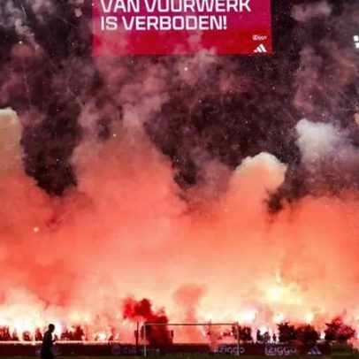 Homenagem vira festival de pirotecnia e cancela jogo Ajax-Groningen