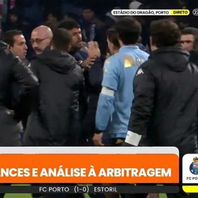 Novas imagens mostram confusão no relvado após FC Porto-Estoril