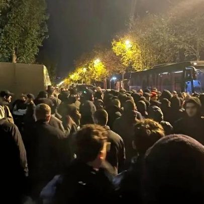 Confrontos em Nice: 400 adeptos aguardam a equipa após sexta derrota