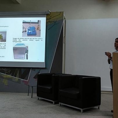 Alunos do Liceu participam na palestra sobre parasitas e bactérias nos alimentos