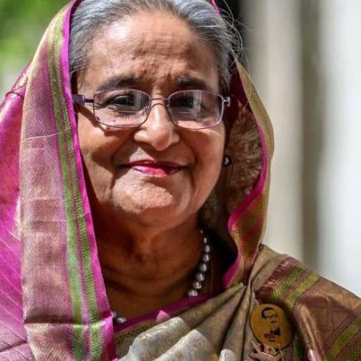Ex-primeira-ministra do Bangladesh condenada à pena de morte