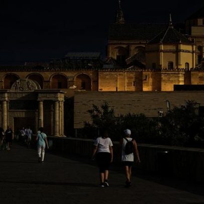 Drenagem da Mesquita de Córdoba mostra eficácia ante a depressão Cláudia