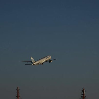 Polónia fecha dois aeroportos de apoio à Ucrânia e põe a defesa em prontidão