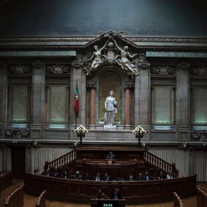 OE2026: aumento das pensões chumbado, mesmo com insistência de Chega, PS e PCP