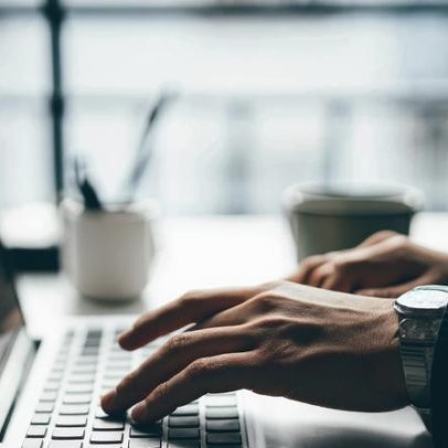 Nova lei do trabalho pode facilitar redução de salários