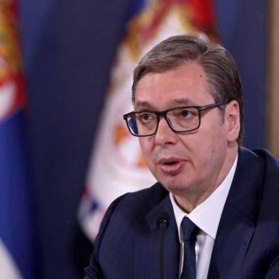 Presidente sérvio acusado de safáris humanos em Sarajevo; Vucic nega