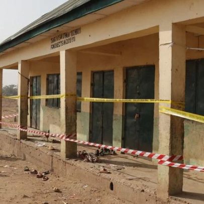 Ataque a escola católica na Nigéria raptou 200 crianças e 12 professores