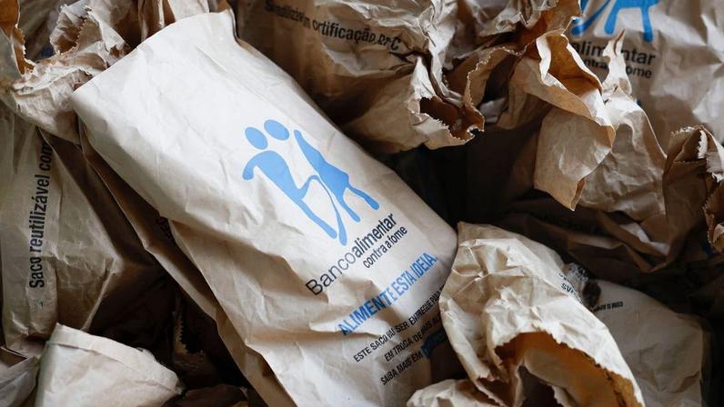 Quarto suspeito do assalto ao Louvre acusado formalmente em Paris