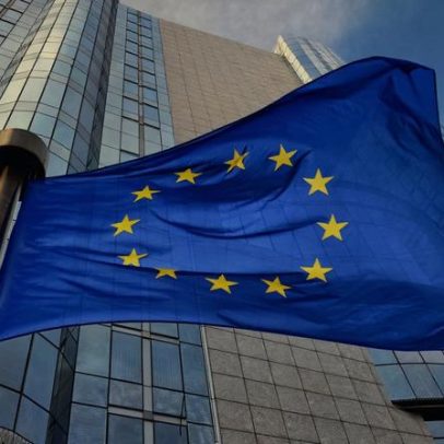 Comissão Europeia quer substituir plástico por alternativa de base biológica