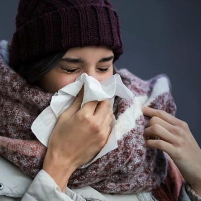 Gripe chega mais cedo e UE acelera vacinação