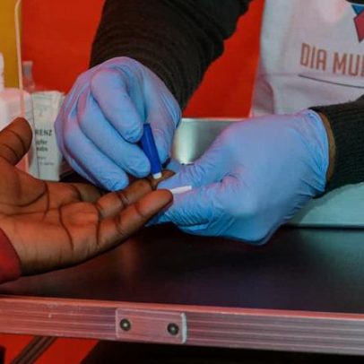 Metade das pessoas com VIH registadas em 2024 teve diagnóstico tardio
