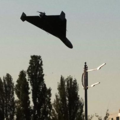 Rússia abate 130 drones; Kyiv denuncia ataques a estruturas elétricas