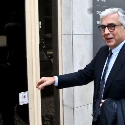 Aguiar-Branco participa em fórum da UE e reúne-se com Metsola