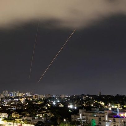 Israel assina contrato para ampliar o sistema de defesa Cúpula de Ferro