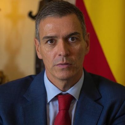 Sánchez recorda que a democracia é poder 50 anos após a morte de Franco