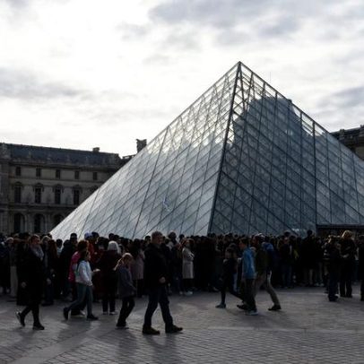 Museus franceses aumentam o preço de entrada para visitantes fora da UE