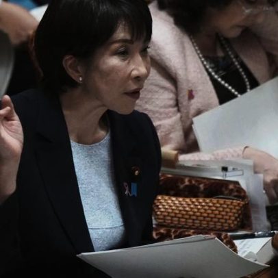 Primeira-ministra japonesa admite reunião com Kim Jong-un