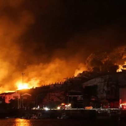 Incêndio no Japão deixa uma pessoa morta e afeta mais de 170 edifícios
