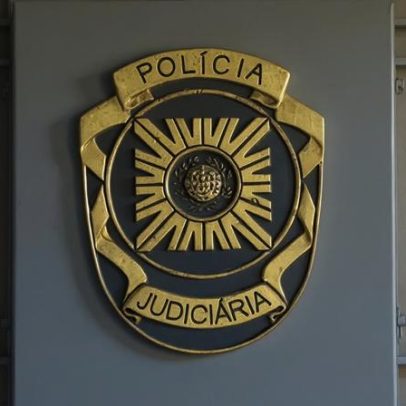 Pai e filho detidos em Baião por ameaças com arma a colegas de escola