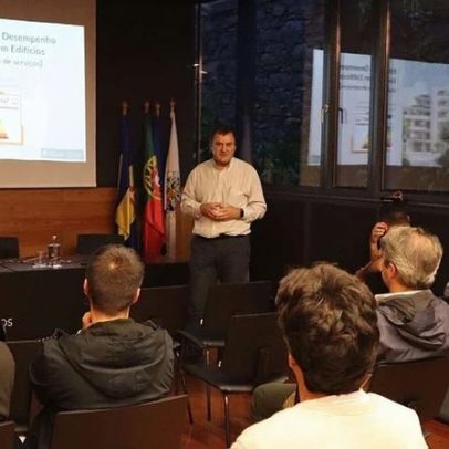Engenheiros debatem eficiência e desempenho energético em edifícios