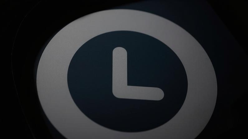 Meta recrutou 9 funcionários da Apple, segundo relatos